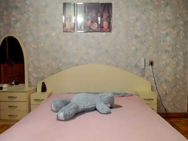 Live sex webcam photo for MaryBerryXO #241043159