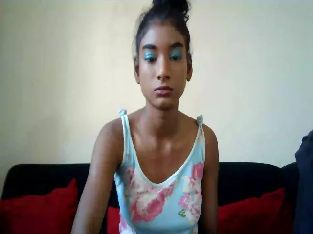 Live sex webcam photo for dirtyrissa69 #261961673