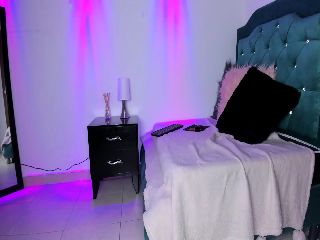 Live sex webcam photo for Annescarlett #252027920