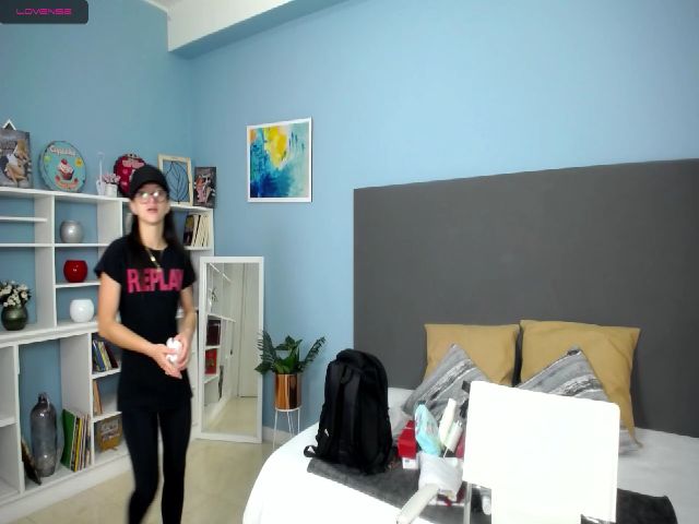 Live sex webcam photo for Isagamboa #253072640