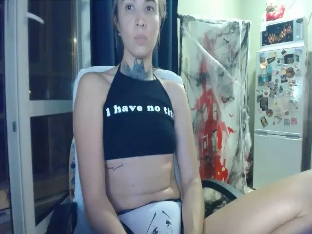 Live sex webcam photo for Angie_Wild #260952670