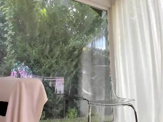 Live sex webcam photo for Miss_Tanya #251829215