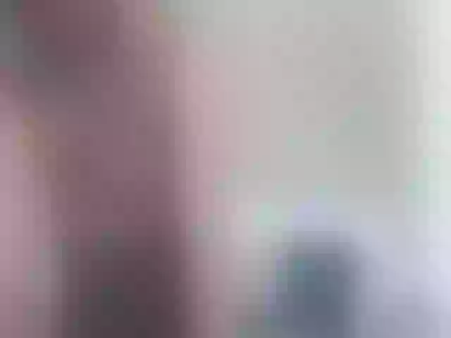 Live sex webcam photo for JulieDalton #258101461