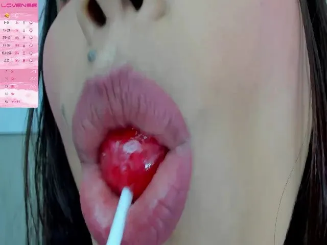 Live sex webcam photo for Jimena_saenz #261864287