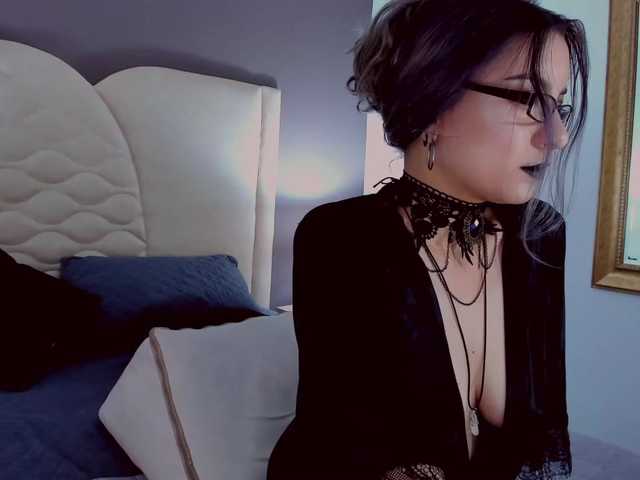 Live sex webcam photo for LilithMystic #241285135