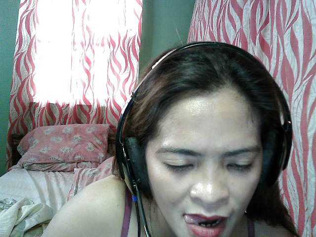 Live sex webcam photo for Angelabalboa #241329448