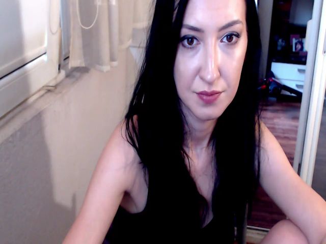 Live sex webcam photo for MistressNadia #254443043