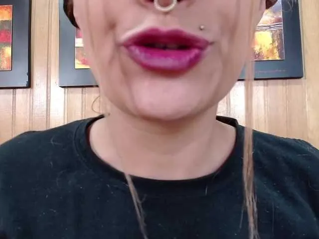 Live sex webcam photo for NicolleWayne #241360798