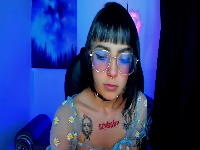 Live sex webcam photo for Angelsiinner #254483577