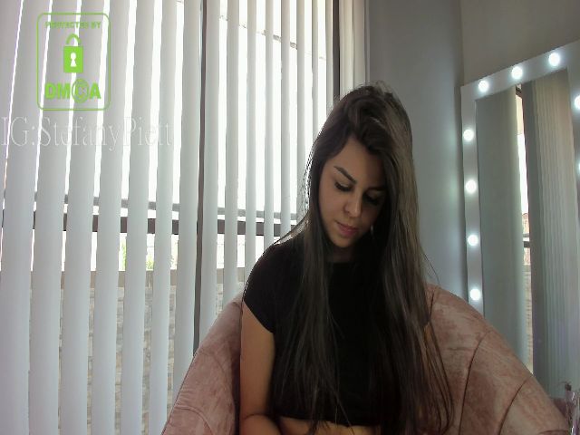 Live sex webcam photo for Stefany_gpiet #264982361