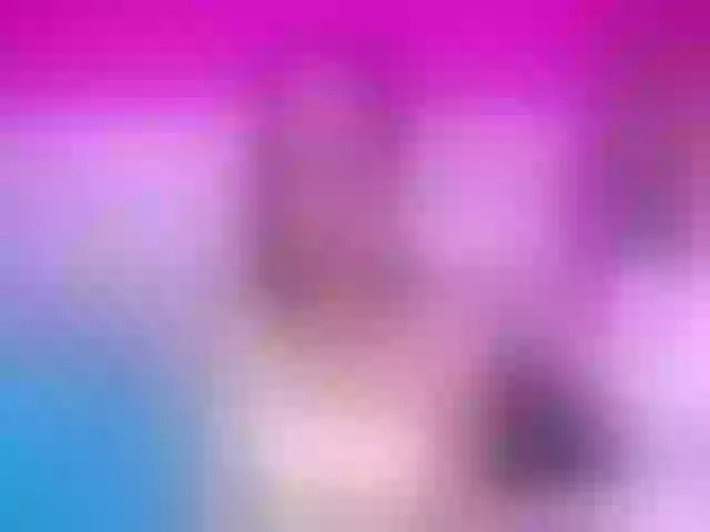 Live sex webcam photo for EmmySweett #264708581