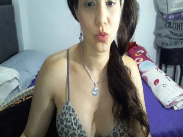 Live sex webcam photo for Sofiahenao #257988001