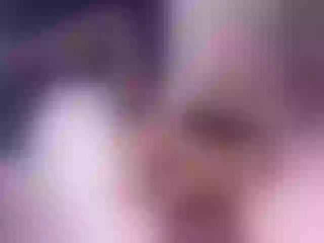 Live sex webcam photo for NaomiNasssh #255574115