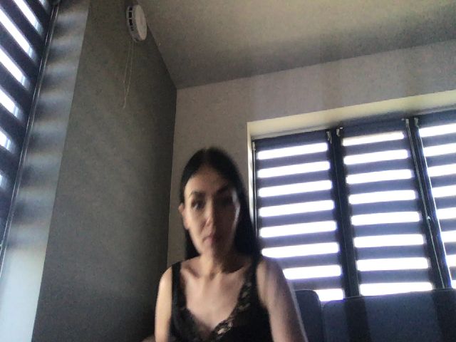 Live sex webcam photo for AdriaPretty #261235436