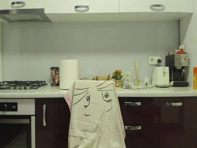 Live sex webcam photo for Angel_sex69 #253612993