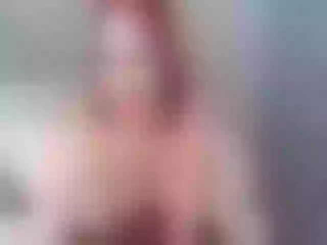 Live sex webcam photo for White_Pie #263631672