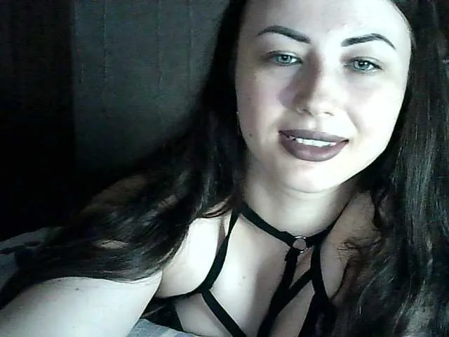 Live sex webcam photo for LilithDemon66 #249115677