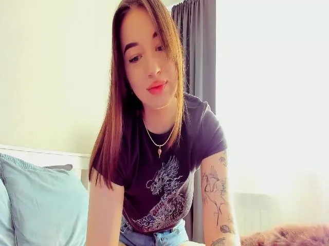 Live sex webcam photo for WhiteCattt #262903418