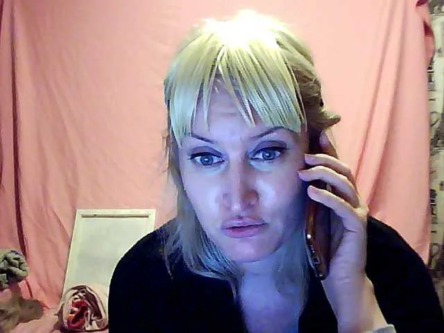 Live sex webcam photo for angelline #241412853