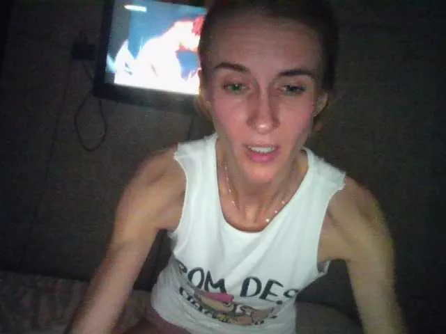 Live sex webcam photo for MarkKate #241366941