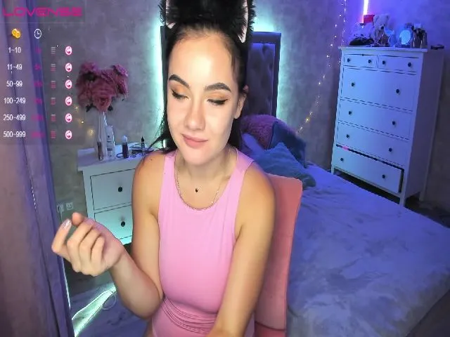 Live sex webcam photo for AliceOk #264320367