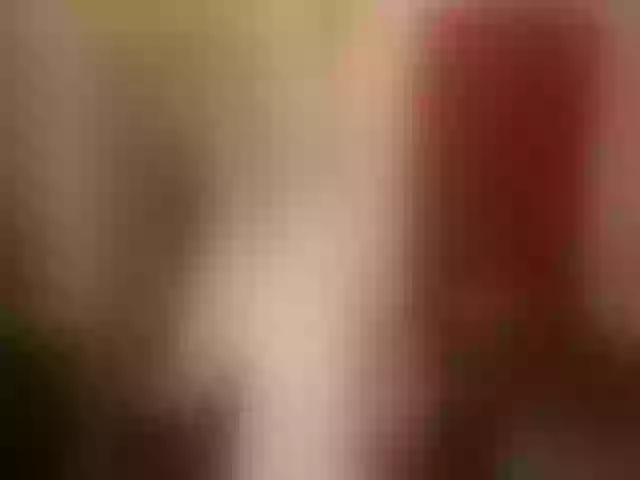 Live sex webcam photo for WildestKitten #261636121