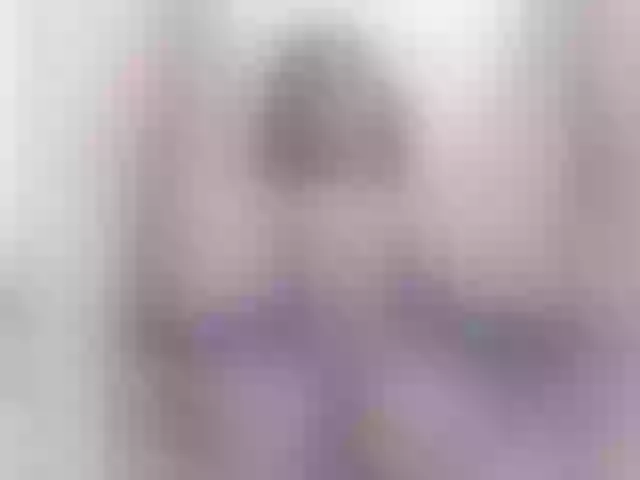 Live sex webcam photo for rouxhot #254318476