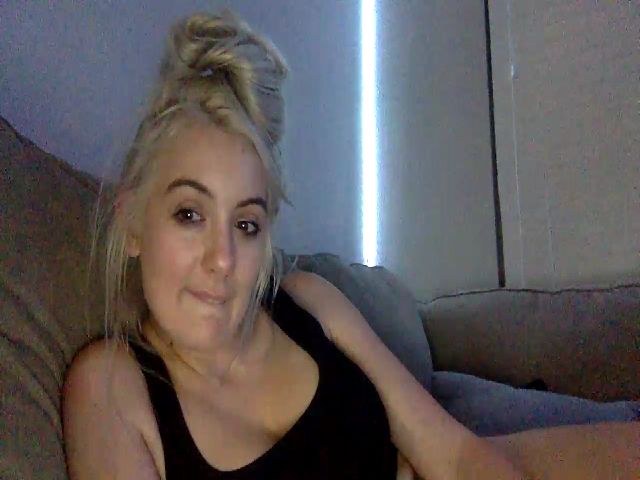 Live sex webcam photo for Sammy_gray #261997871