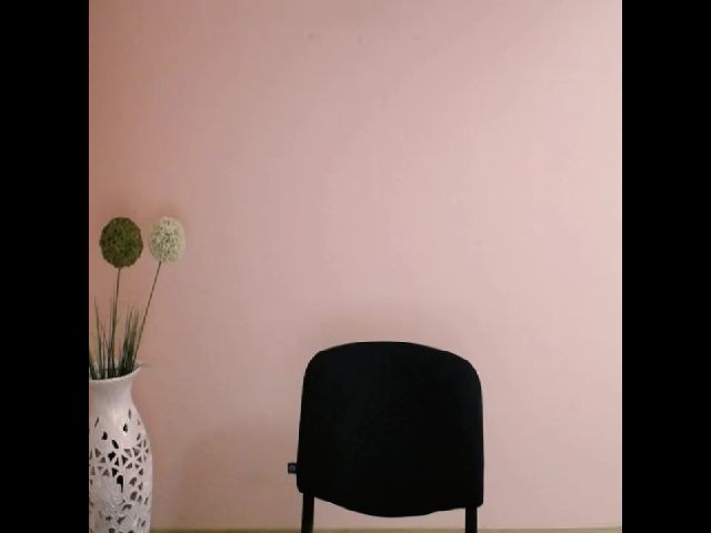 Live sex webcam photo for TaliaKristen #253216799