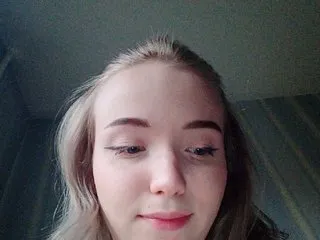 Live sex webcam photo for Ariel006 #240647074