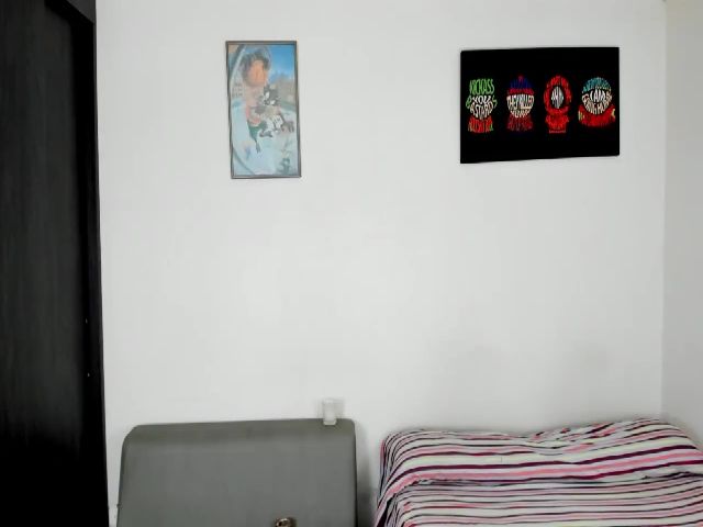 Live sex webcam photo for Anna_Weells #254880770