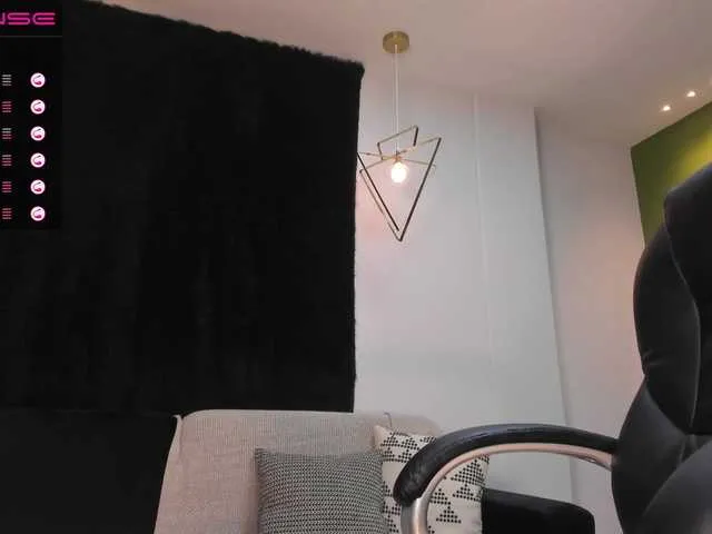 Live sex webcam photo for ZoePresley #241153211