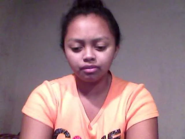 Live sex webcam photo for Mayah1 #262751839