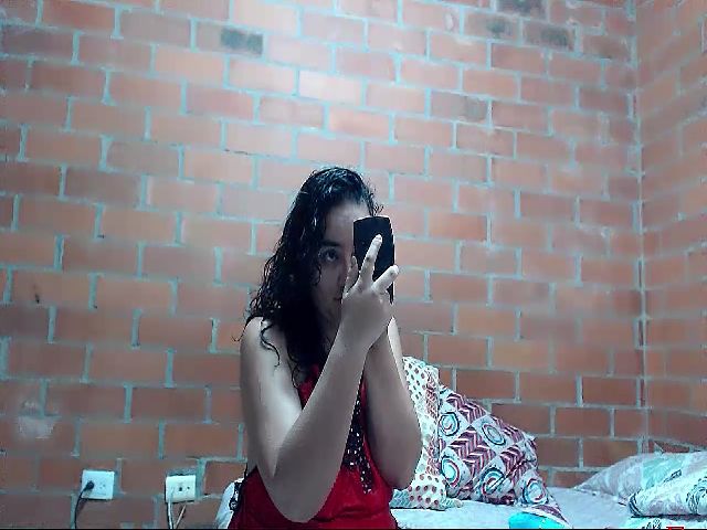 Live sex webcam photo for SaimaJayeb #261434510