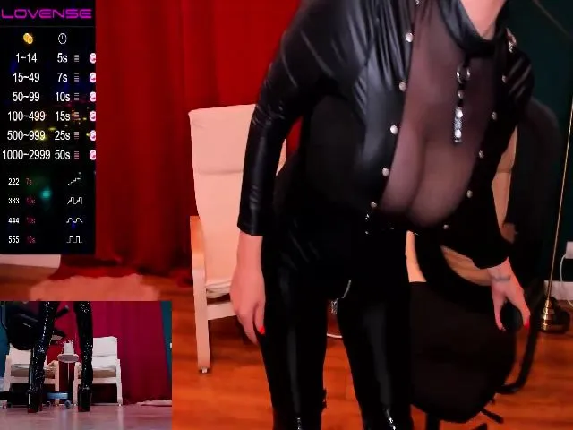 Live sex webcam photo for MistressAlpha #261638647