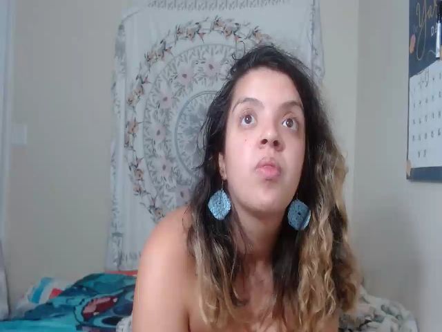 Live sex webcam photo for Lil_Monster22 #260614561