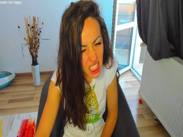 Live sex webcam photo for Roses_dream #258736616