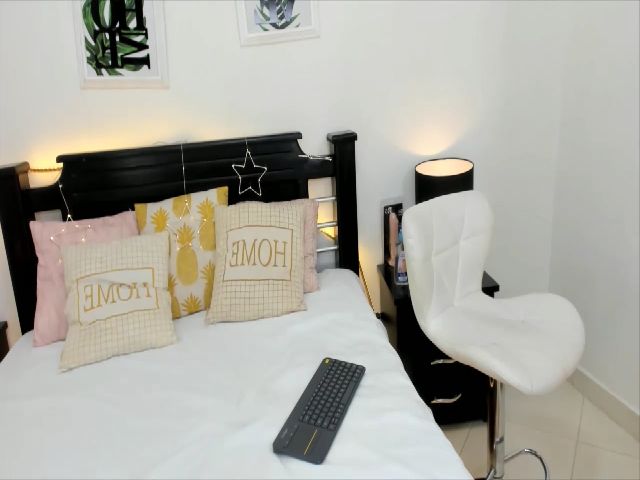 Live sex webcam photo for myangeldreams #254005915