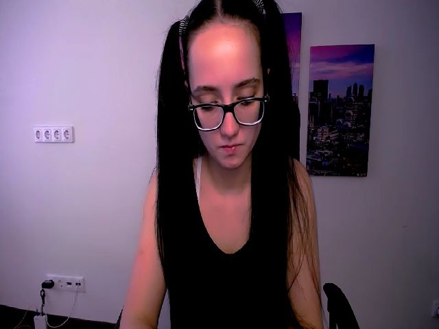 Live sex webcam photo for RebekaJo #263563818