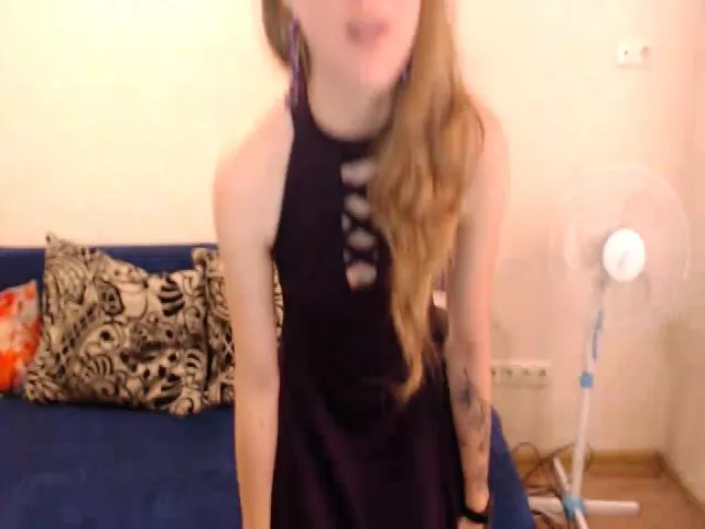 Live sex webcam photo for Limana_xo #252893769