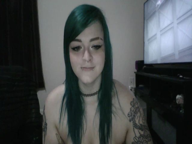 Live sex webcam photo for FloraSky #264752620