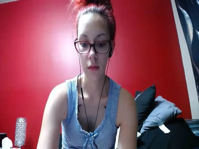 Live sex webcam photo for ZombieGirlX #259026863