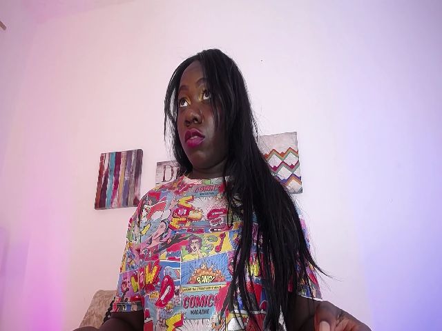 Live sex webcam photo for Chrishadoll #263932021