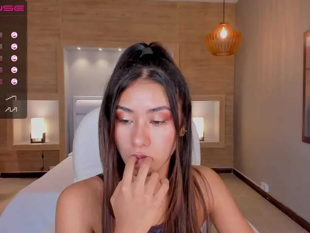 Live sex webcam photo for Sadashi1 #244057993