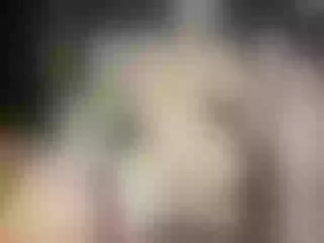 Live sex webcam photo for EllenRiplley #256238320