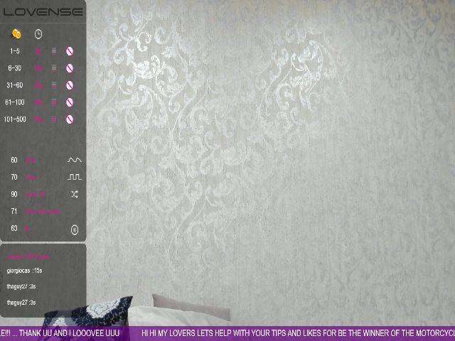 Live sex webcam photo for VioletaRoux #256764302