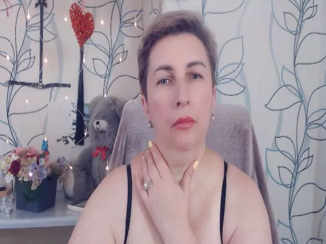 Live sex webcam photo for DepravedMadam #262554011