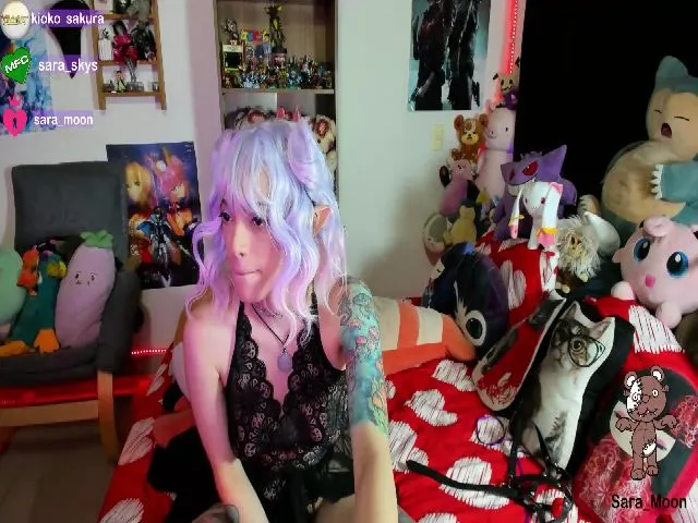 Live sex webcam photo for Sara_Skys #258541501