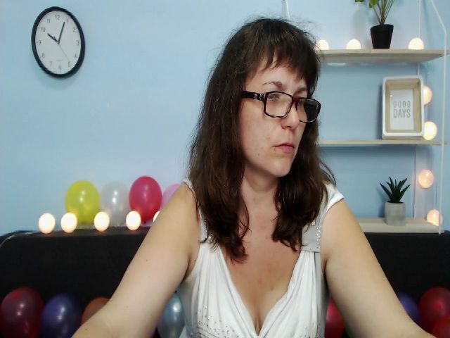 Live sex webcam photo for AliceInks #252827805