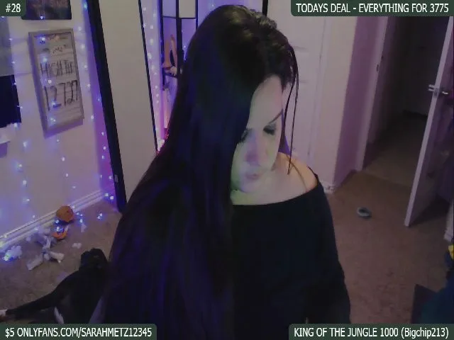 Live sex webcam photo for BdaySarah94 #261949605